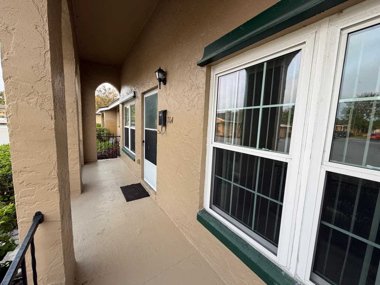 516 Polaris Loop #104 - Photo 2 of 11