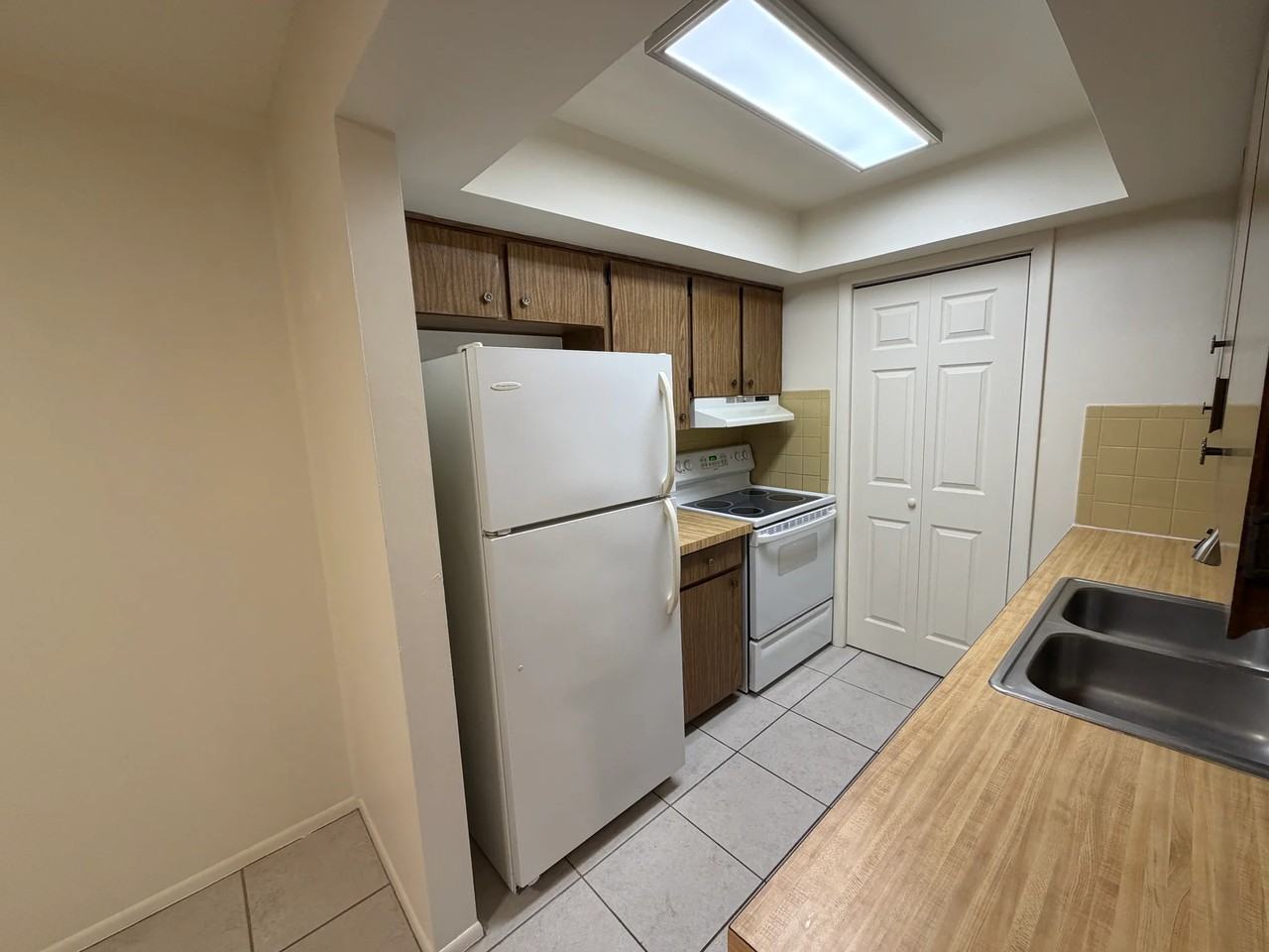 516 Polaris Loop #104 - Photo 5 of 11