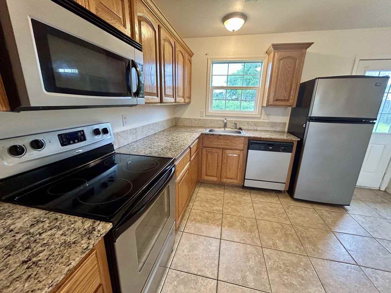 63030 Ect #A - Photo 4 of 15