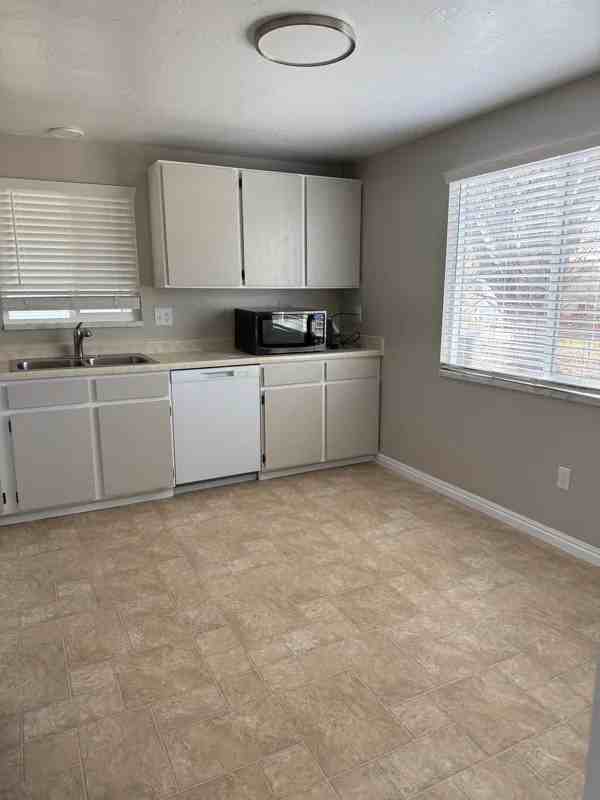 833 Ws - Photo 4 of 16