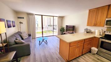 featured image of 411 Hobron Ln #809