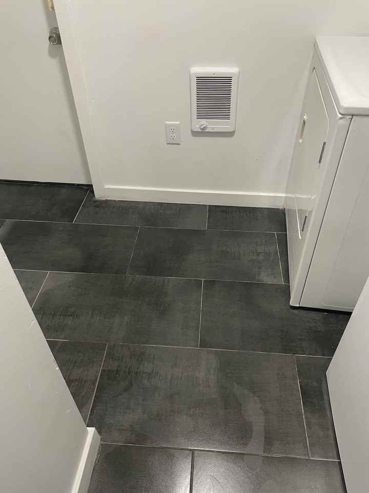 2808 N Taylor St - Photo 3 of 9