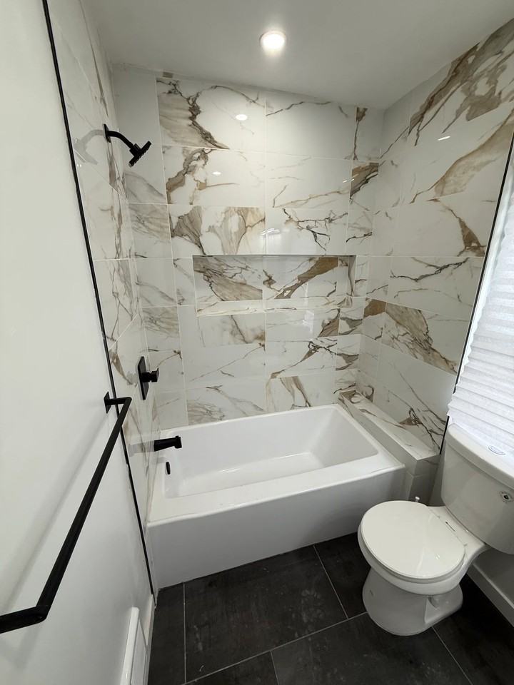 2808 N Taylor St - Photo 5 of 9