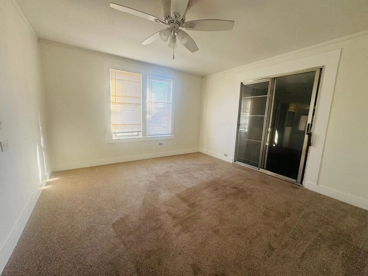 15 E 24th St - Photo 3 of 9