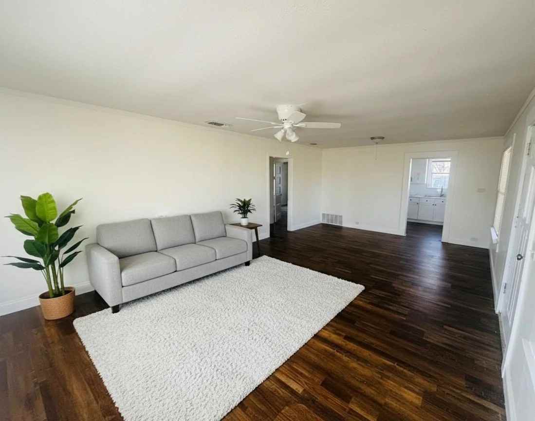 15 E 24th St - Photo 4 of 9