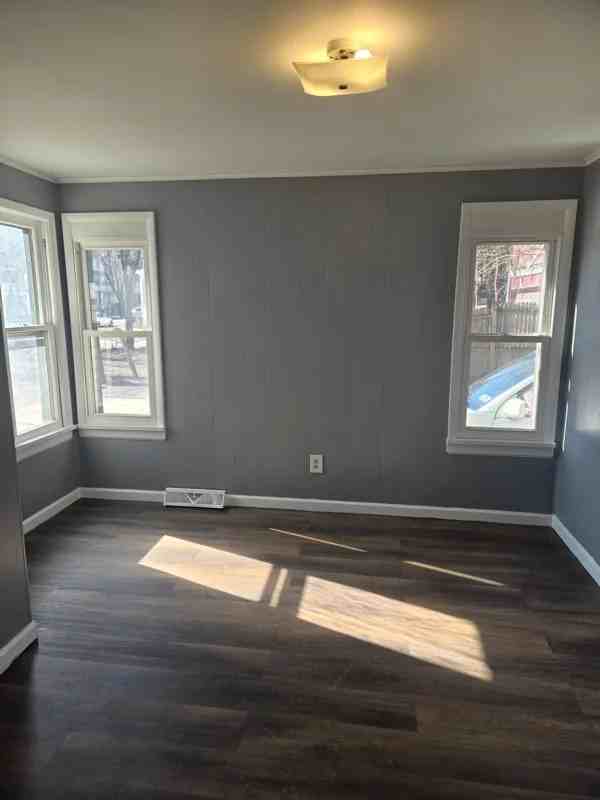 306 Church St #1 - Photo 7 of 11