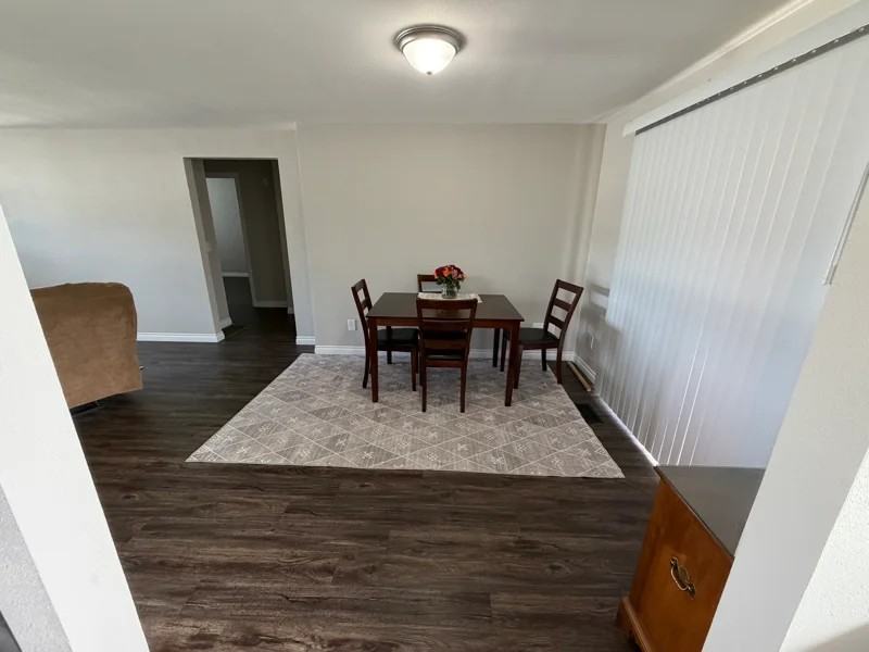 20422 E Wellesley Ave - Photo 3 of 7