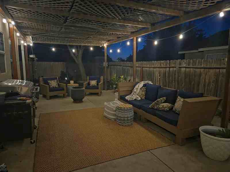 455 Westgate Pl - Photo 3 of 13