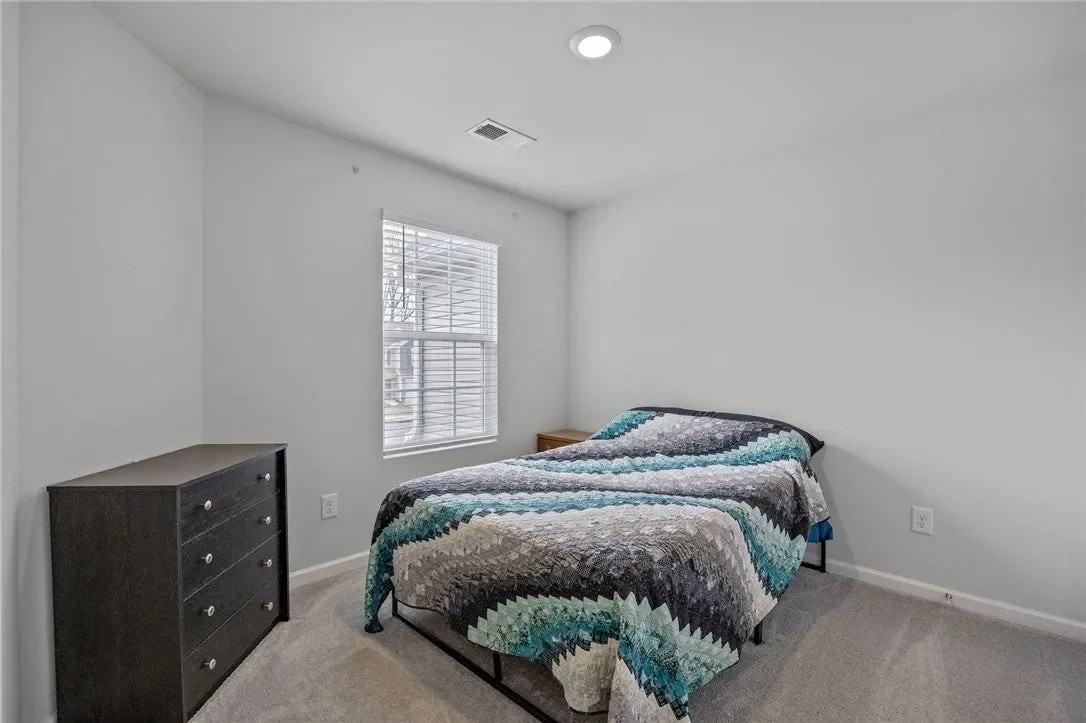 559 Brasstown Ct - Photo 6 of 15