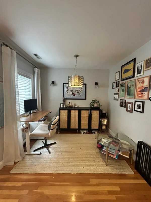 7 Leeds St #2 - Photo 4 of 13