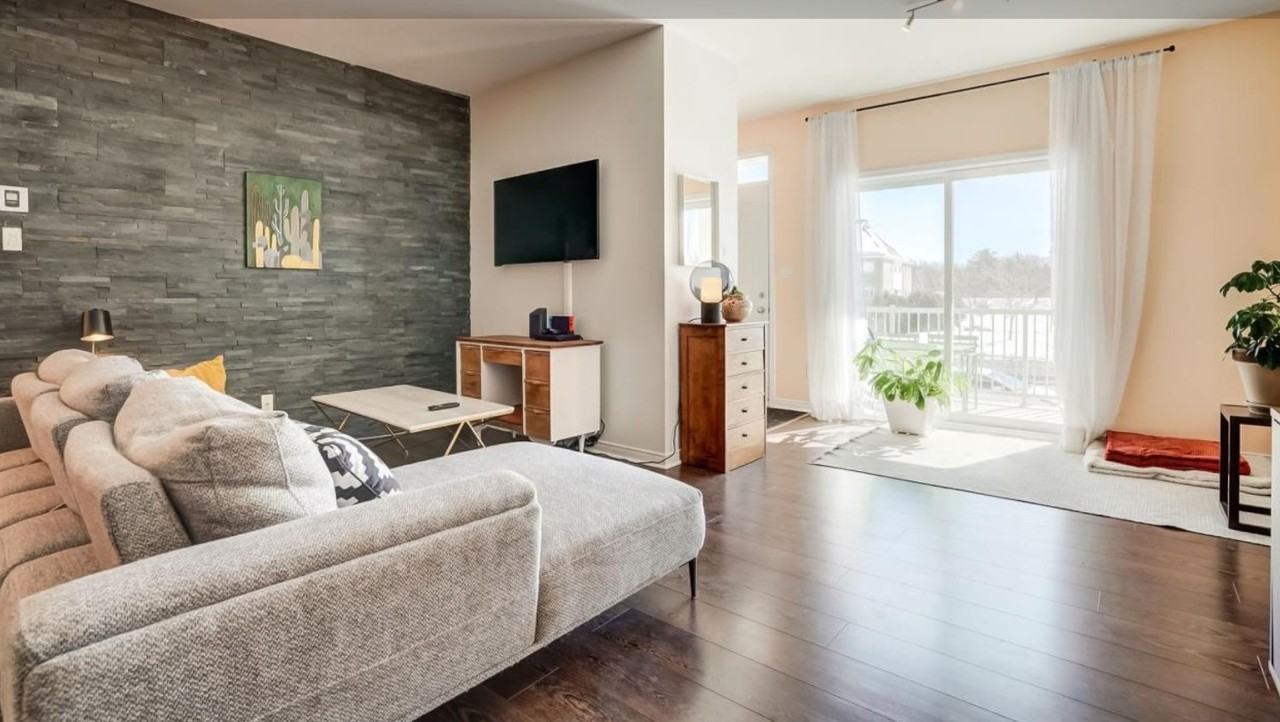 14 Rue de Bruxelles #10 - Photo 2 of 21