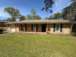 featured image of 213 Lafayette Blvd