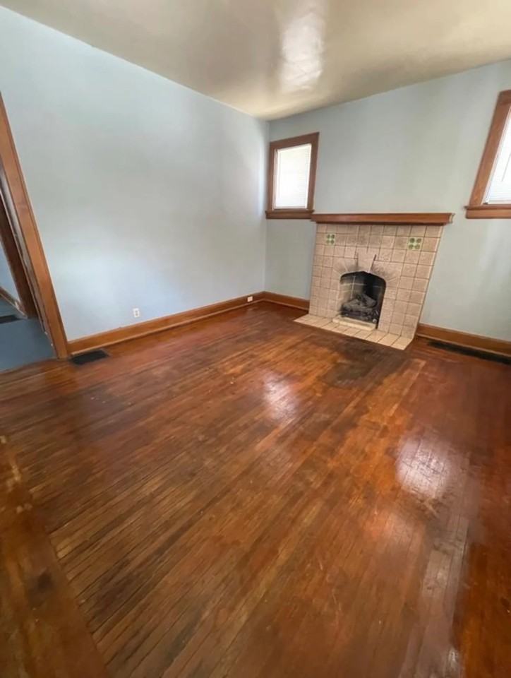 4370 Saint Lawrence Ave #1 - Photo 6 of 16