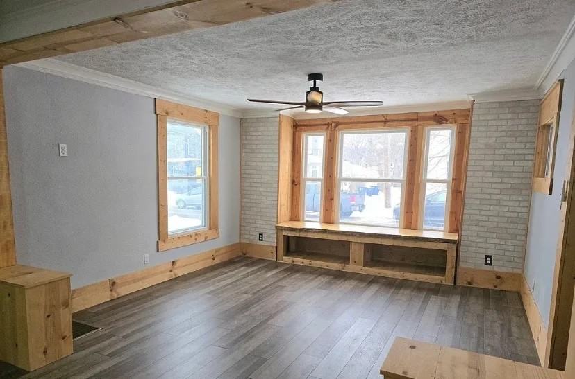 618 Pettibone Ave Nw #1 - Photo 3 of 11