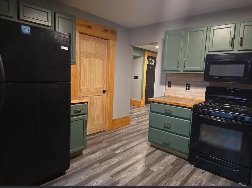 618 Pettibone Ave Nw #1 - Photo 5 of 11