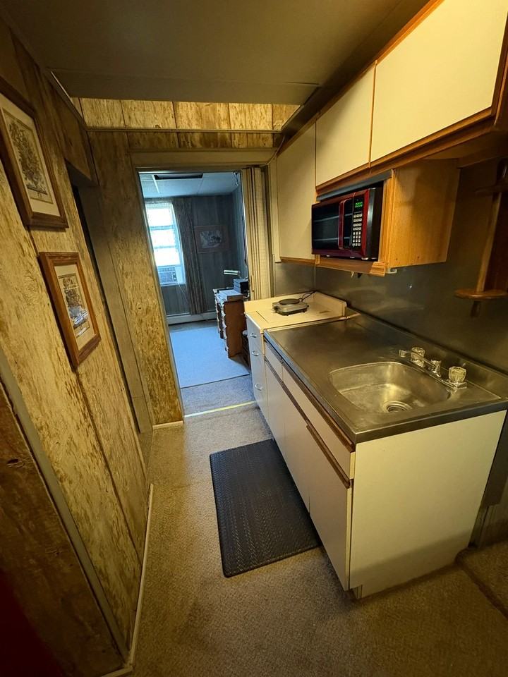 47 Fair Acres Dr #G - Photo 6 of 12