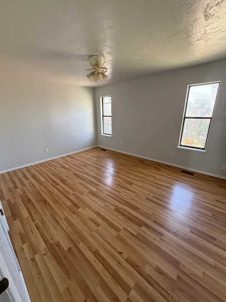 7113 Nw 30th Ter - Photo 7 of 8