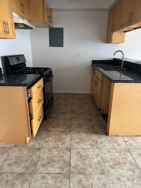 10030 Alondra Blvd #14 - Photo 2 of 5