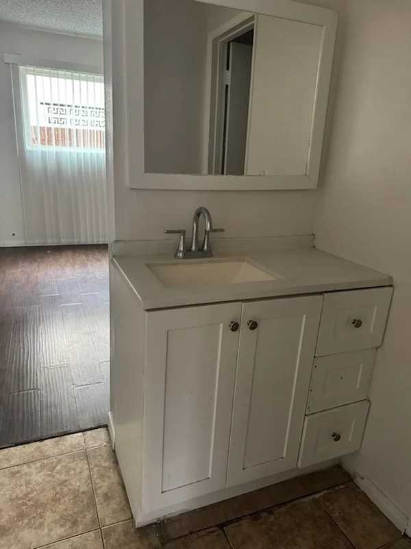 10030 Alondra Blvd #14 - Photo 5 of 5