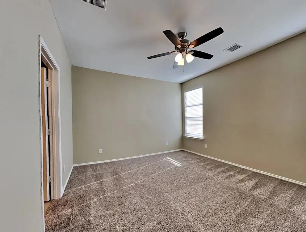 2103 Slow Stream Dr - Photo 4 of 11