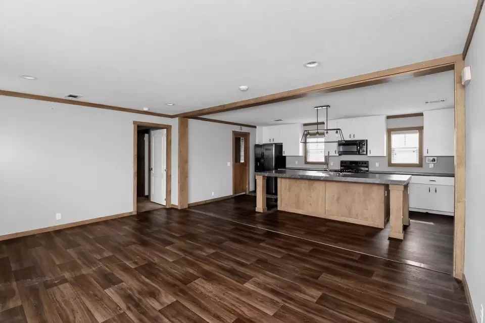 9215 Saint Ives - Photo 2 of 11