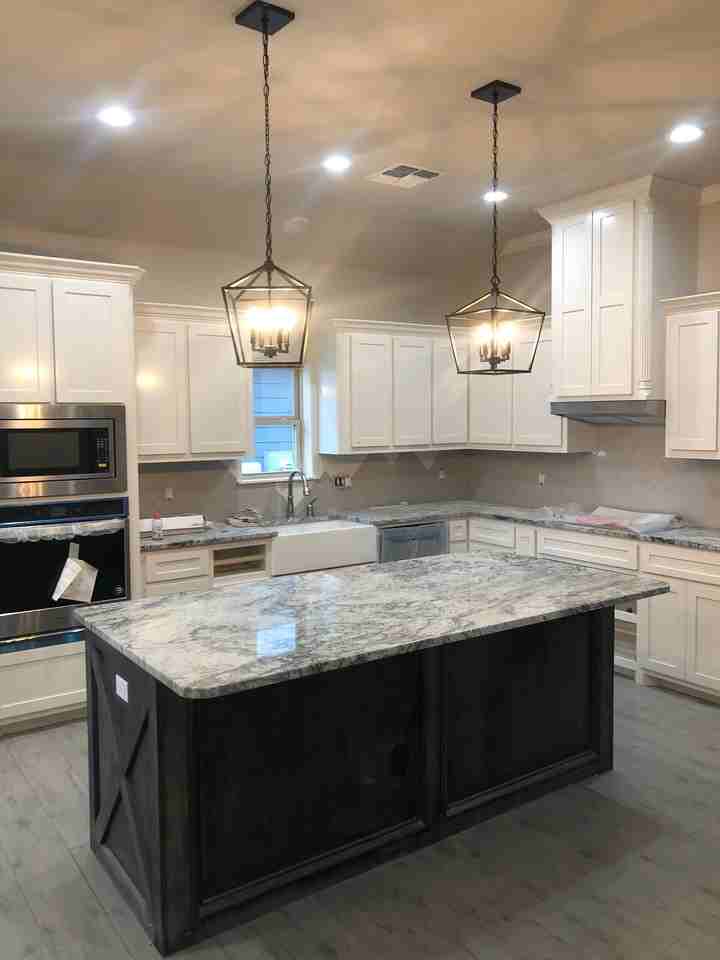 11505 S Creek Dr - Photo 6 of 14