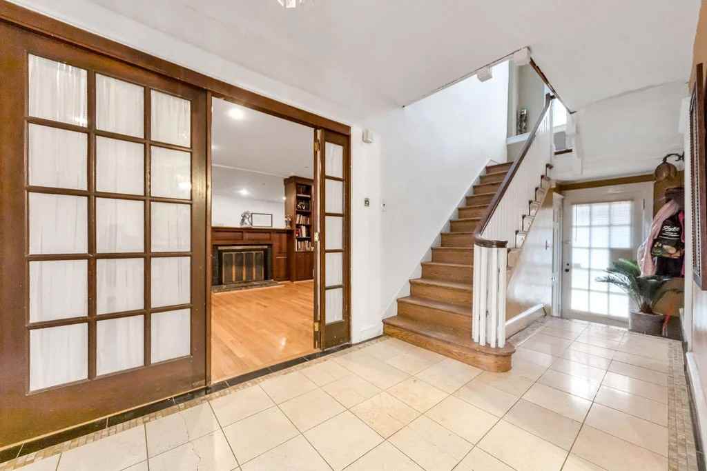 817 Ashbourne Rd - Photo 2 of 14