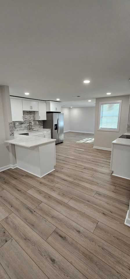 3820 Montgomery Ave - Photo 4 of 20