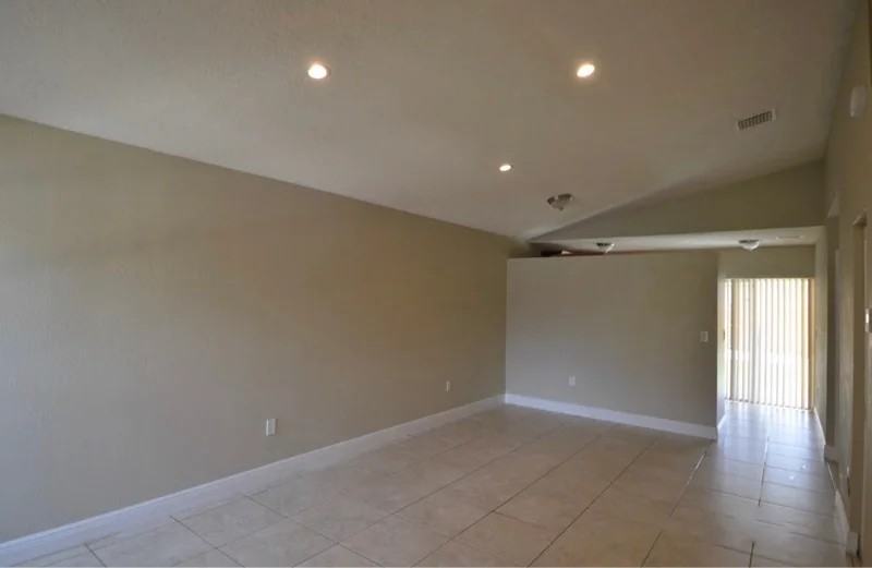 27001 Sw 134th Pl - Photo 6 of 11