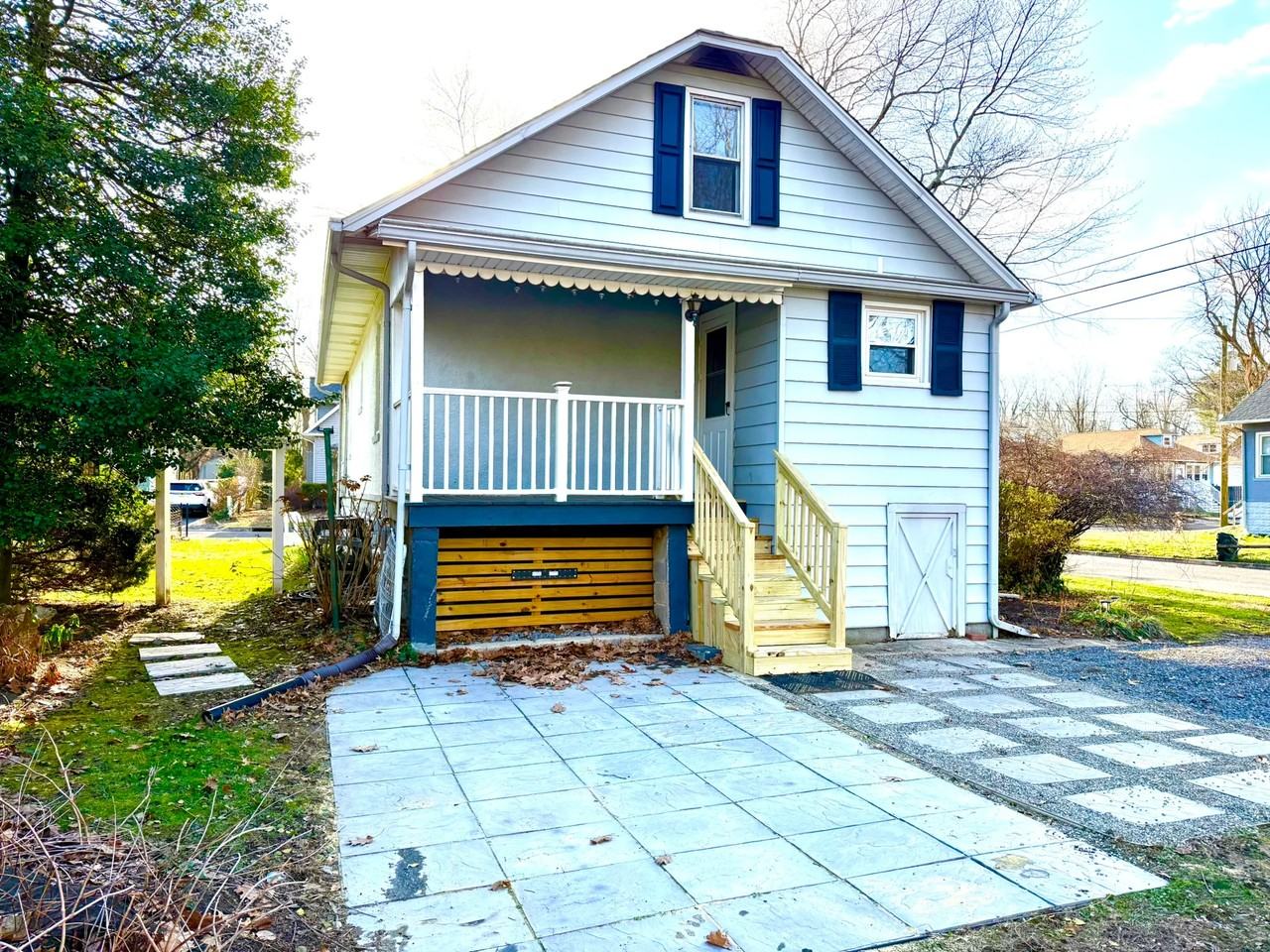 519 N Lincoln Ave - Photo 2 of 19