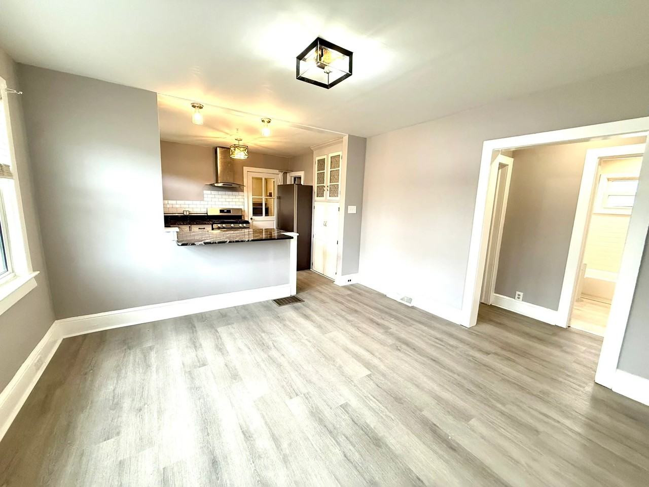 519 N Lincoln Ave - Photo 4 of 19