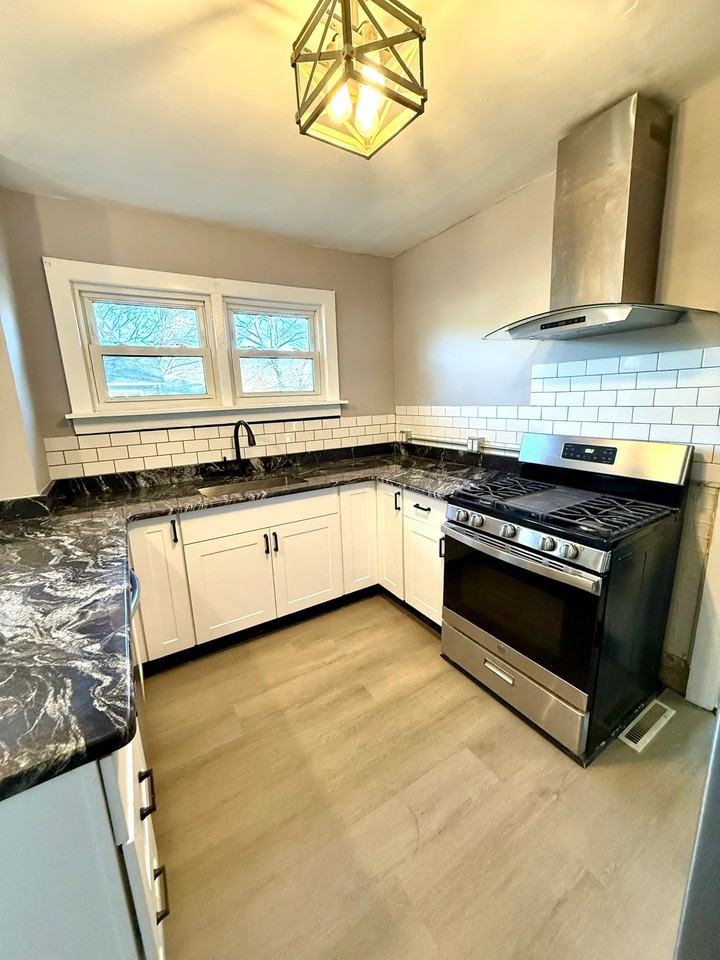 519 N Lincoln Ave - Photo 7 of 19