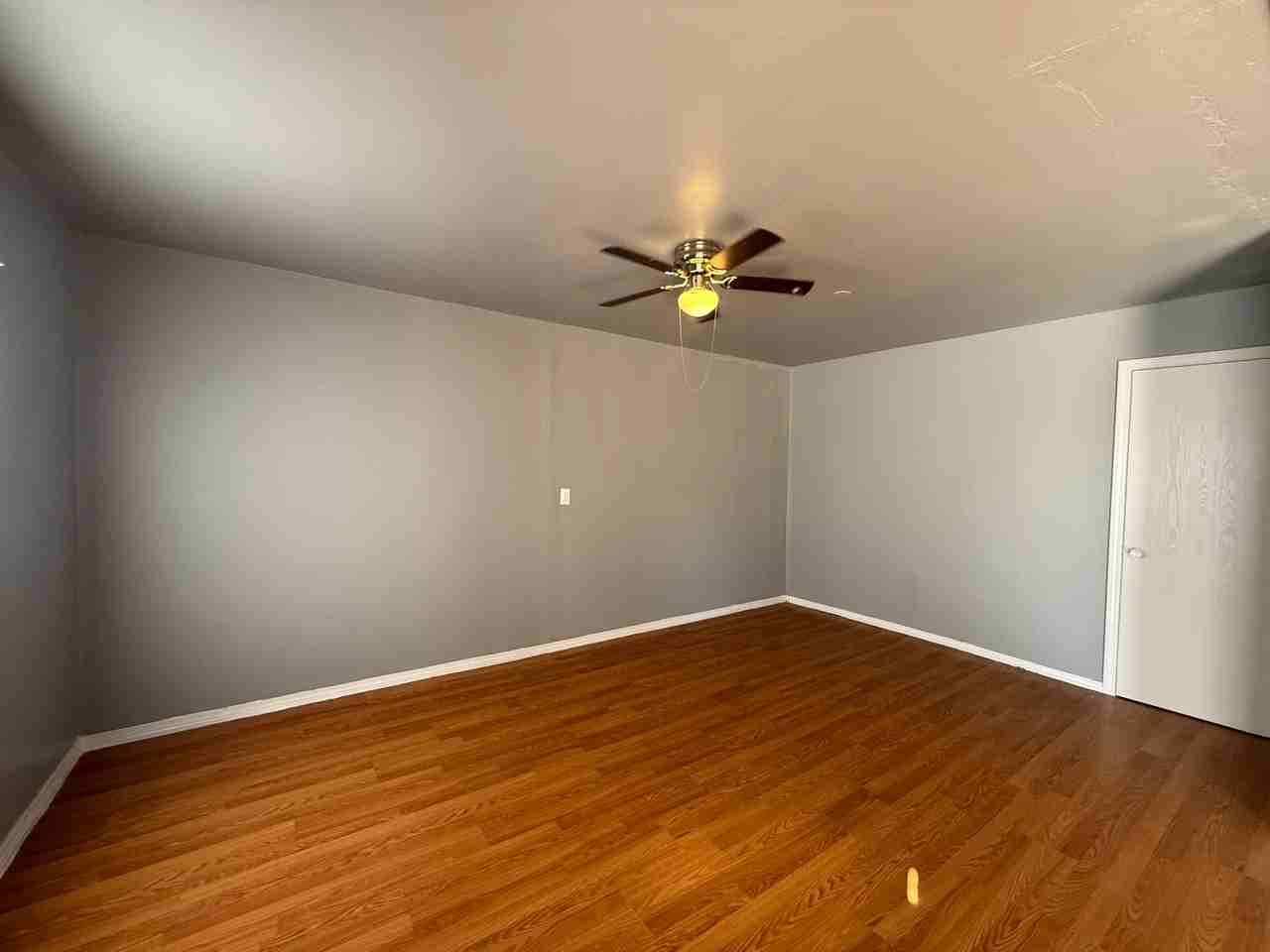 1306 N Arthur St - Photo 2 of 9