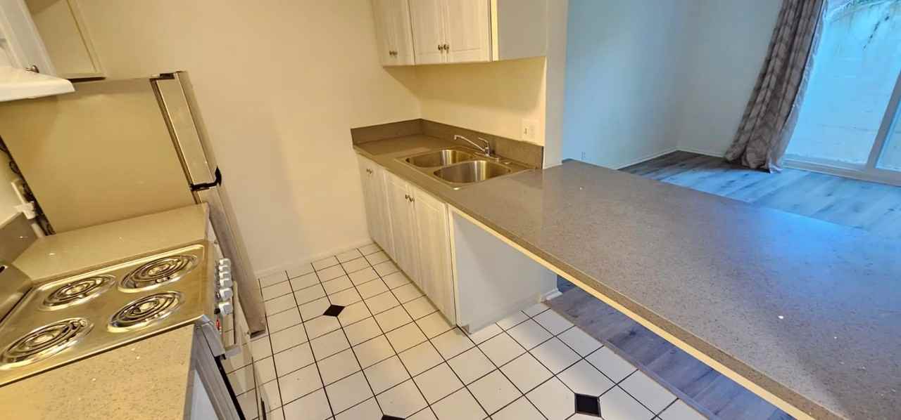 206 Park Ave #103 - Photo 3 of 20