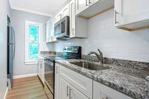 featured image of 30 Hooper St #2