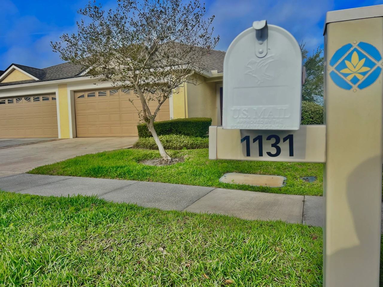 1131 Bensbrooke Dr - Photo 2 of 39