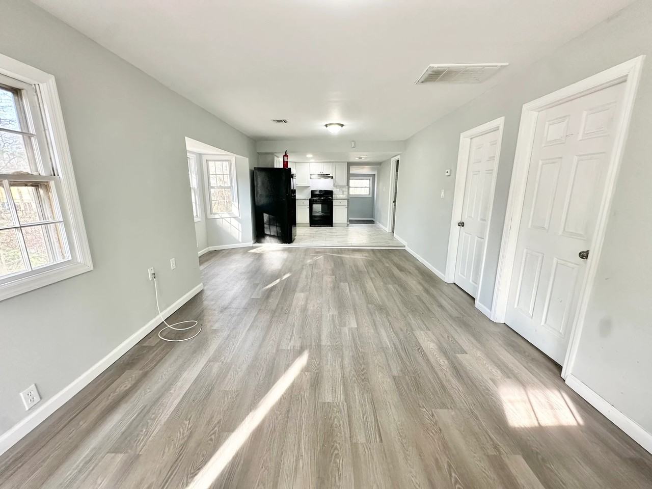 63 Gentian St - Photo 6 of 17