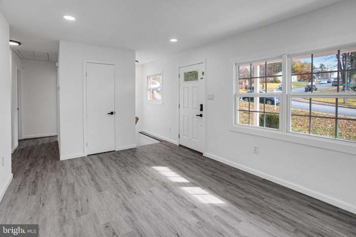 3412 Beaumont Rd - Photo 4 of 15