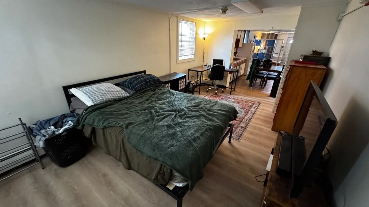 287 Main St #1 - Photo 3 of 9