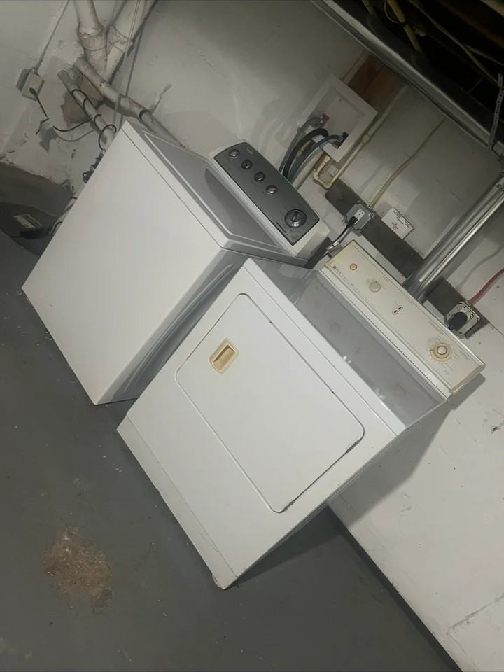 220 Colgate Ave - Photo 6 of 18