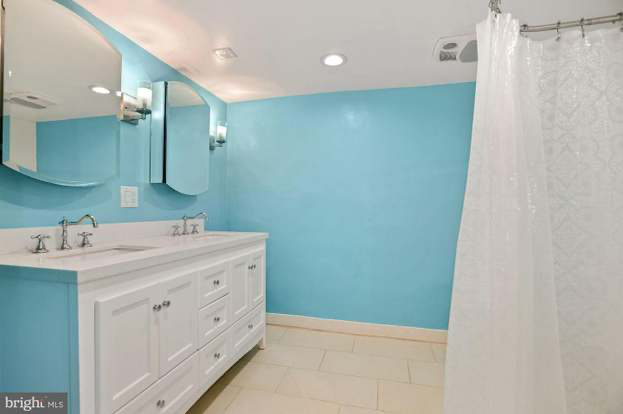 10710 Rosehaven St - Photo 5 of 20