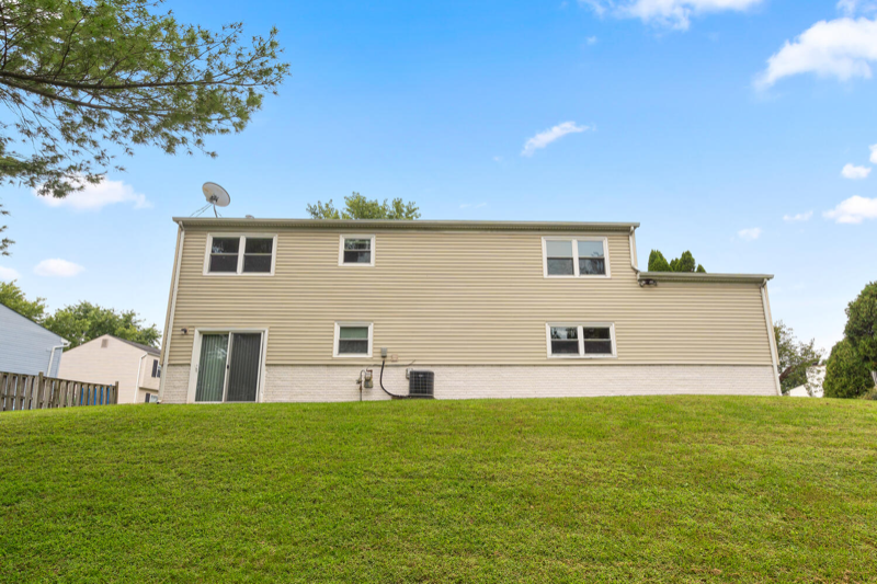 13355 Jasper Ct #1 - Photo 4 of 11