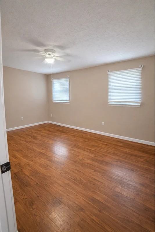 109 Watzel Ln - Photo 3 of 9