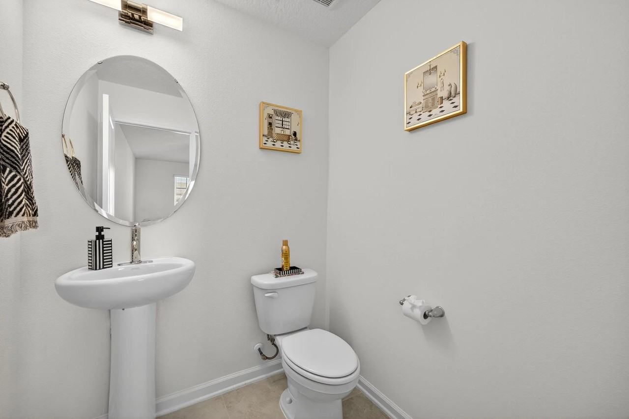 2113 Featheredge Way - Photo 4 of 20