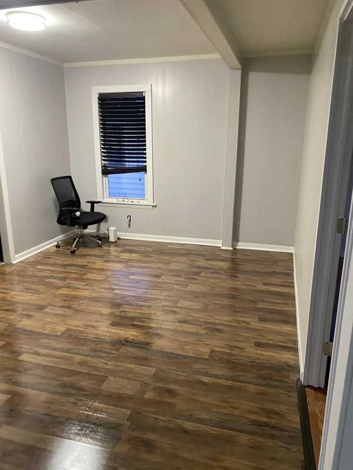 55 Vine St #2 - Photo 5 of 15