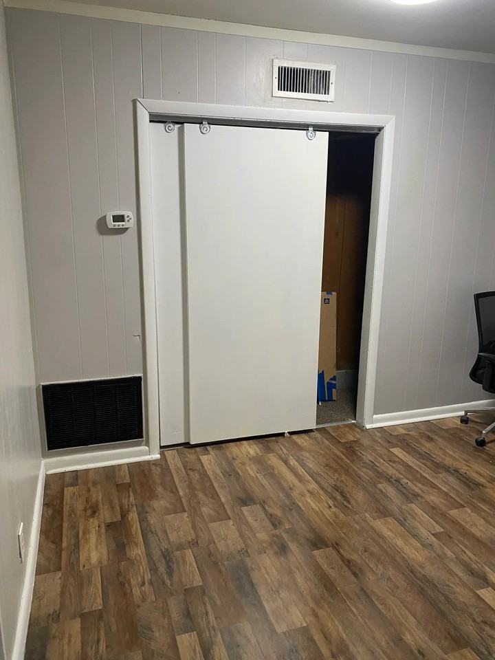 55 Vine St #2 - Photo 7 of 15