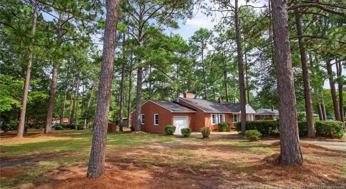 3516 Edna St - Photo 3 of 20