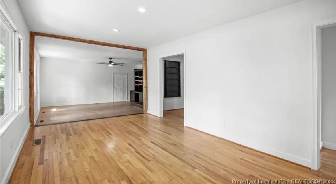 3516 Edna St - Photo 4 of 20