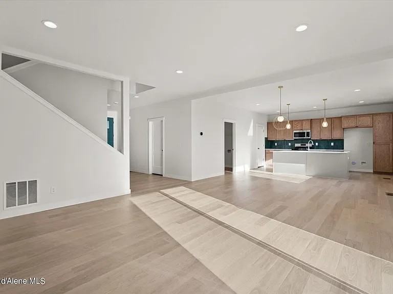 4872 E Dorado Ave - Photo 3 of 19