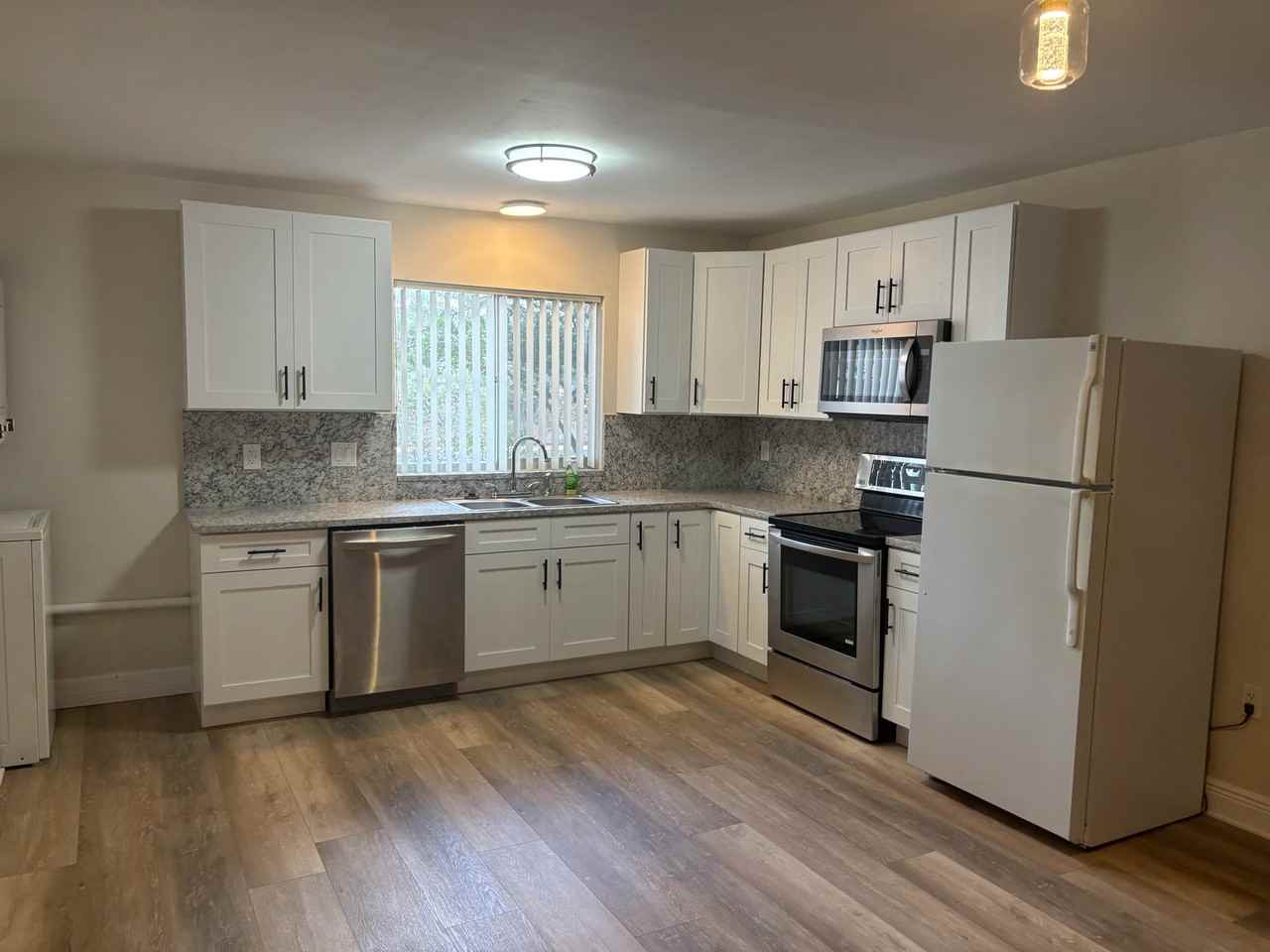 3802 N Lake Dr #20 - Photo 3 of 12